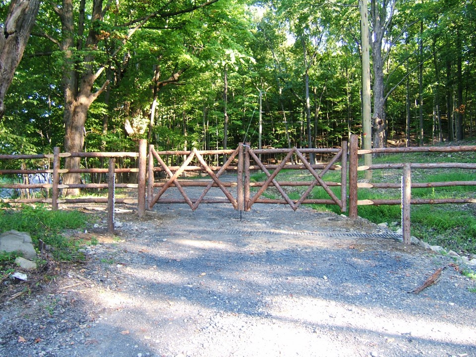 Cedar Bark with Gate