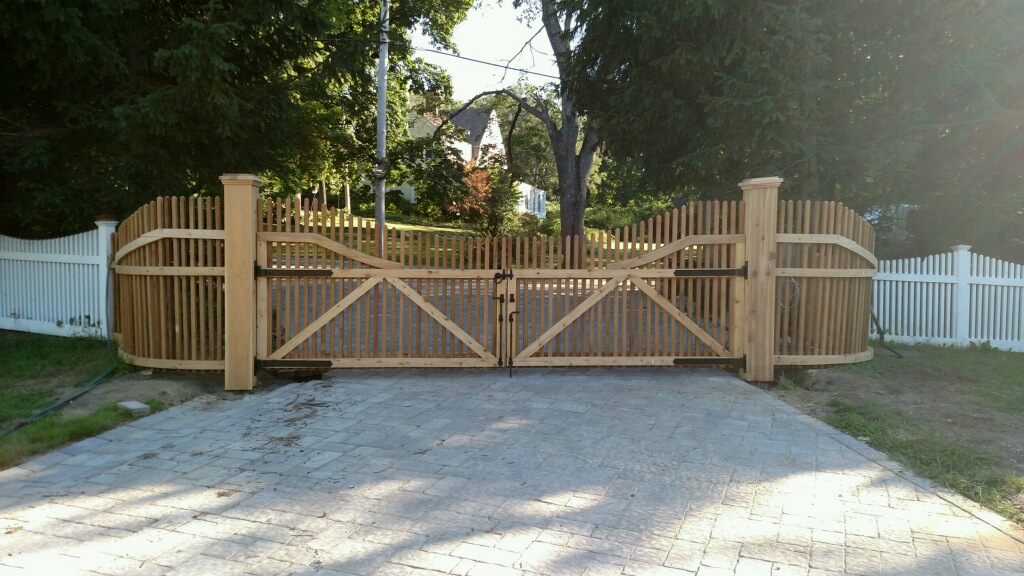 Custom Driveway Gate with Curved Sections